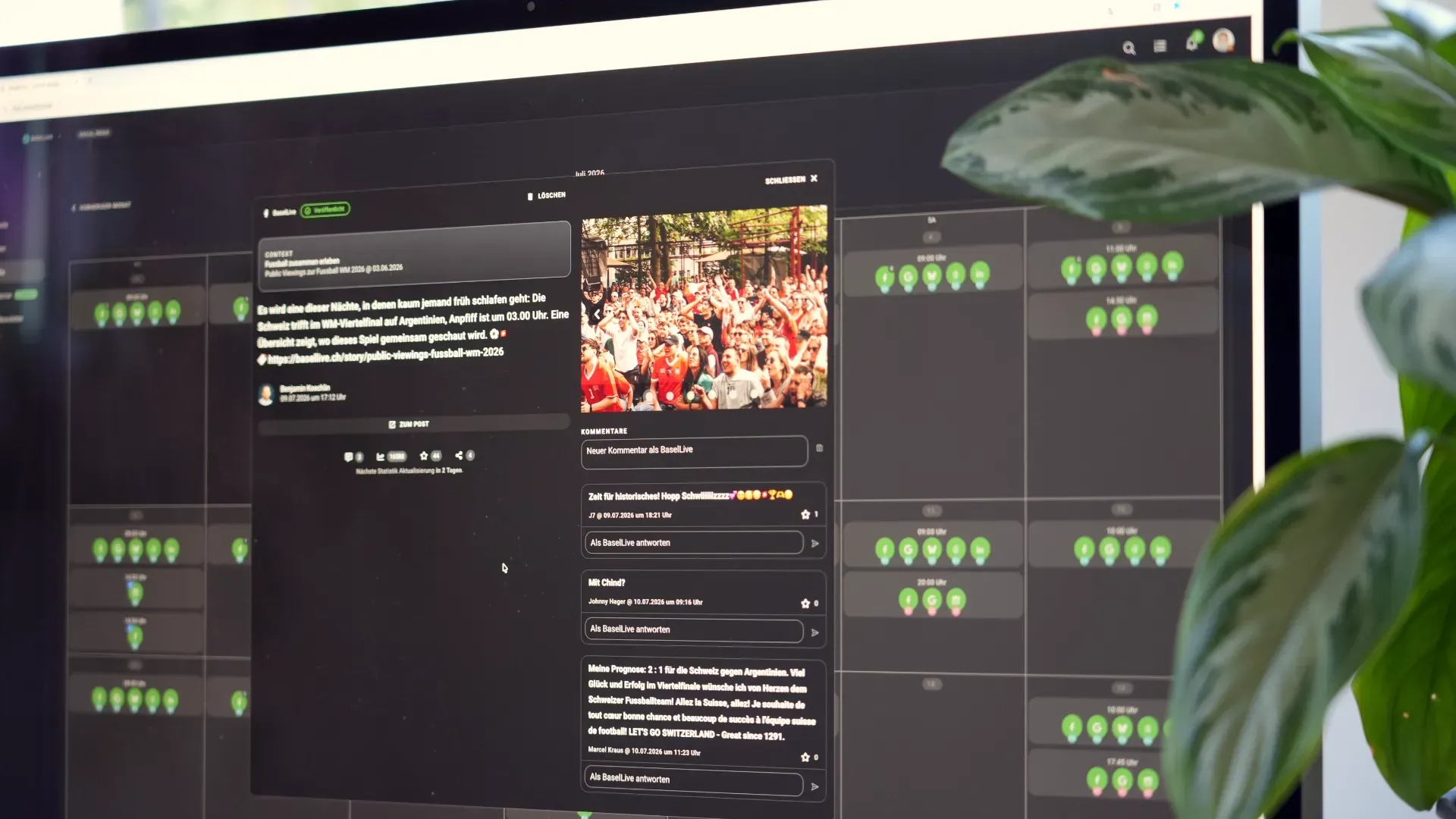 Bildschirmansicht mit einem Video-Player und Chat-/Nachrichtenfenster, überlagert von Nachrichten- und Benachrichtigungspanels; im Vordergrund unscharfe Pflanzenblätter.