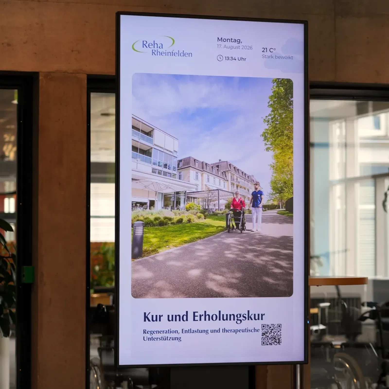 Signage-Bildschirme automatisiert mit Inhalt bespielen