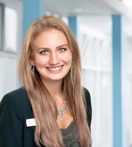 Melanie Fischer.jpg