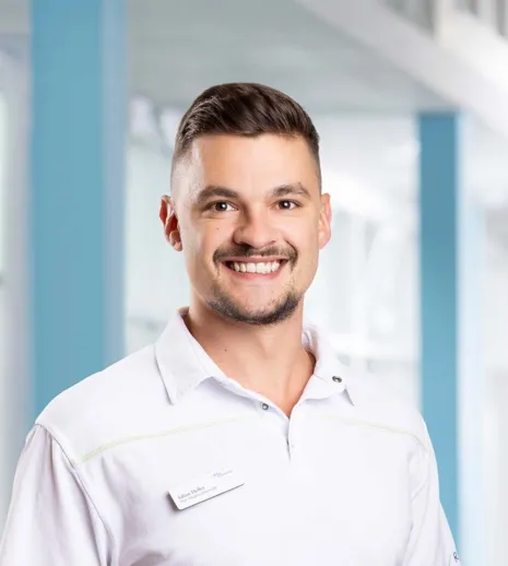 Julian_Heller_web.jpg