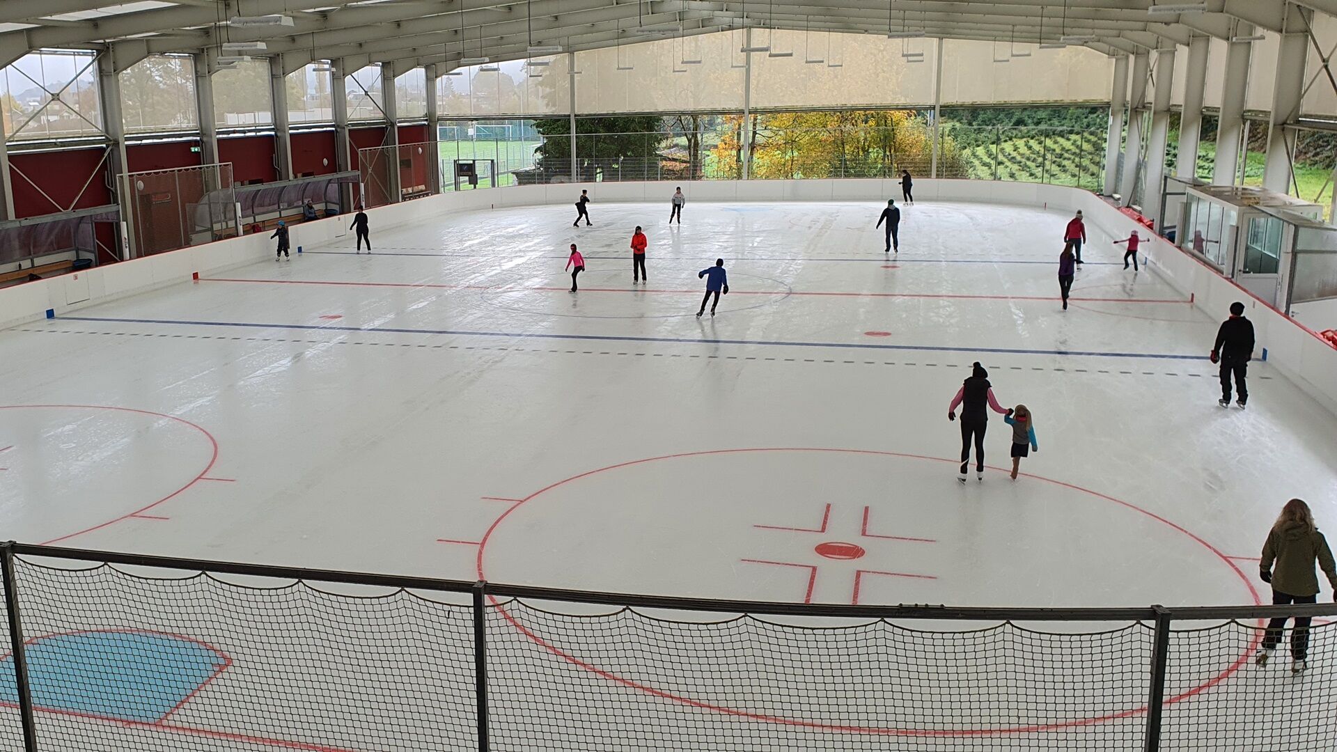 Der Besuch auf der KEBA weckt Jugenderinnerungen.