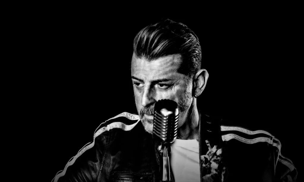 Elvis Presleys Christmas Classics mit Elvesto