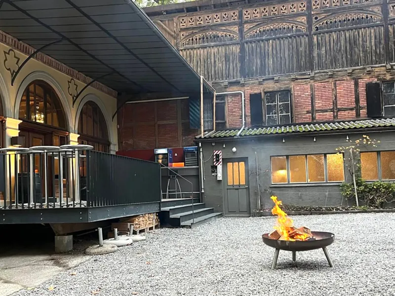 KLATSCH: Konzert Qeller