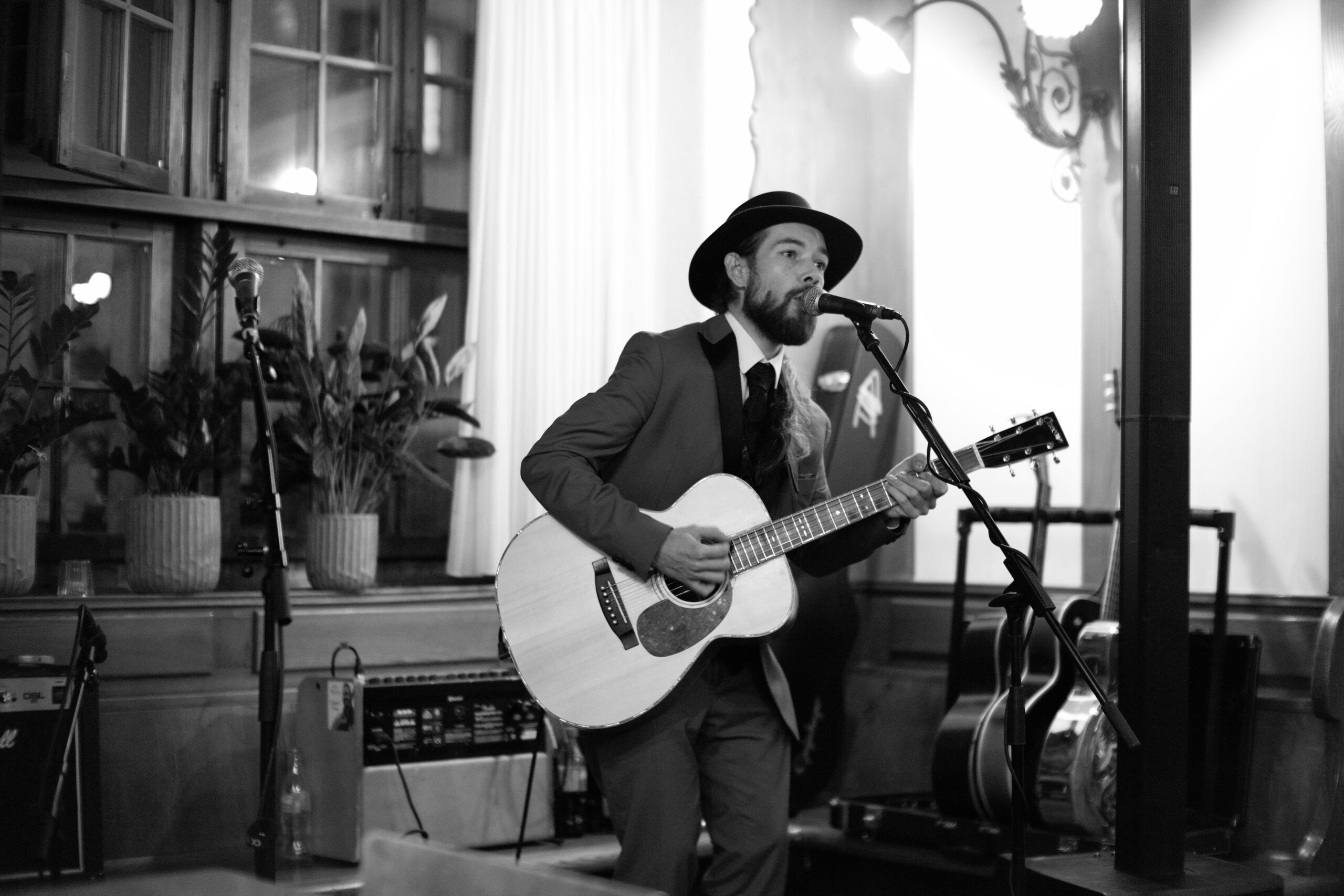 Jimi Purple - live i de Bar