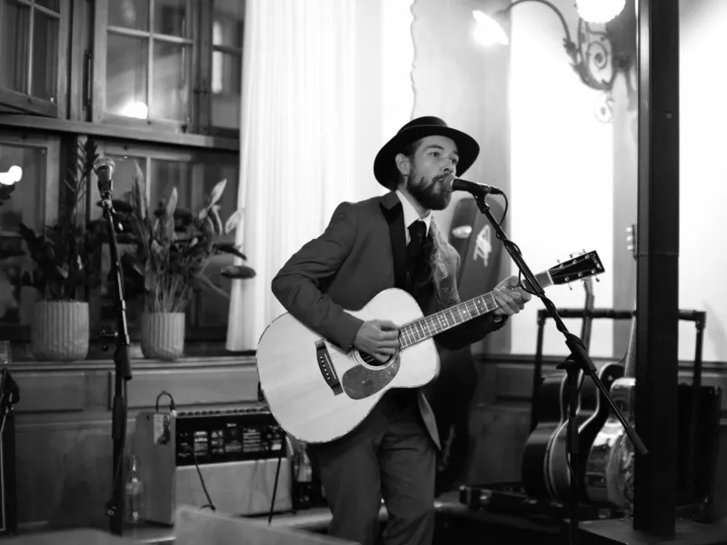 Jimi Purple - live i de Bar