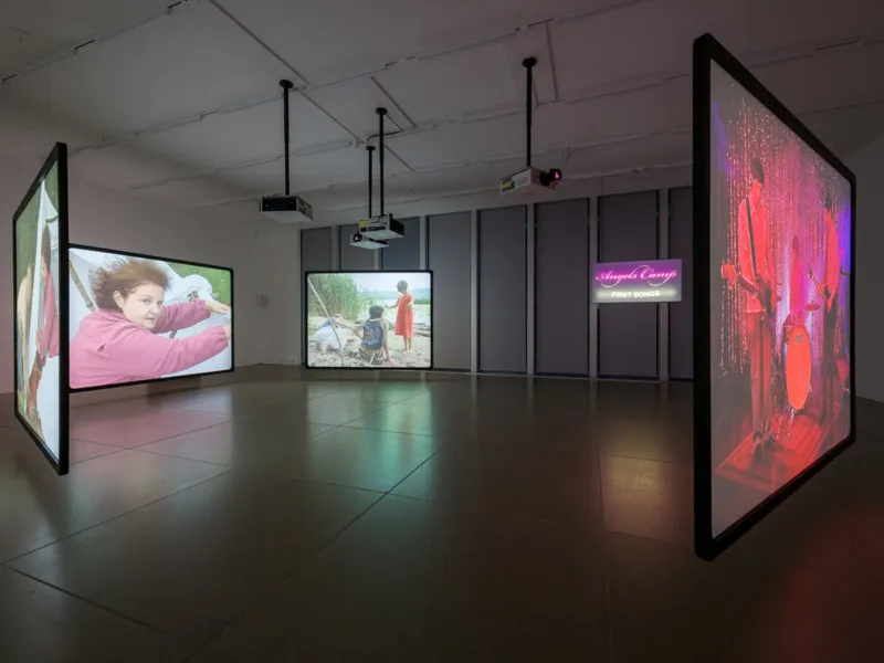 Rundgang mit Emmanuelle Antille (in Englisch)