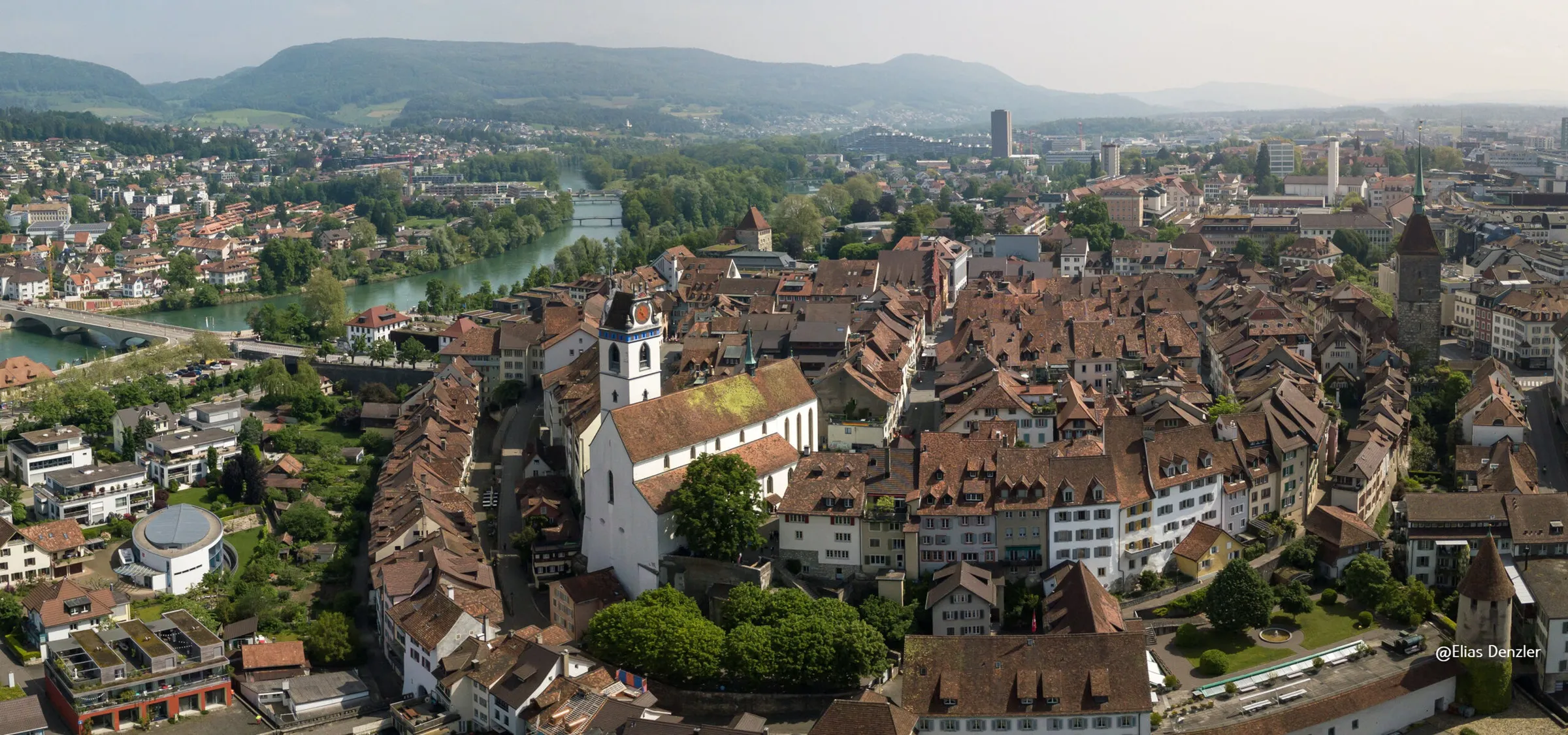 Aarau überrascht