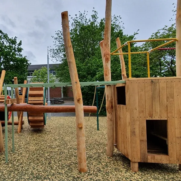 Spielplatz Stäpflischulhaus