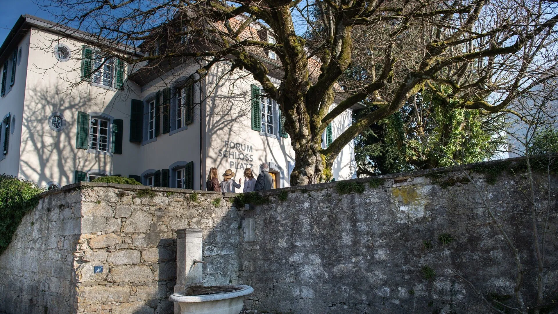 Aarau überrascht Aarau überrascht