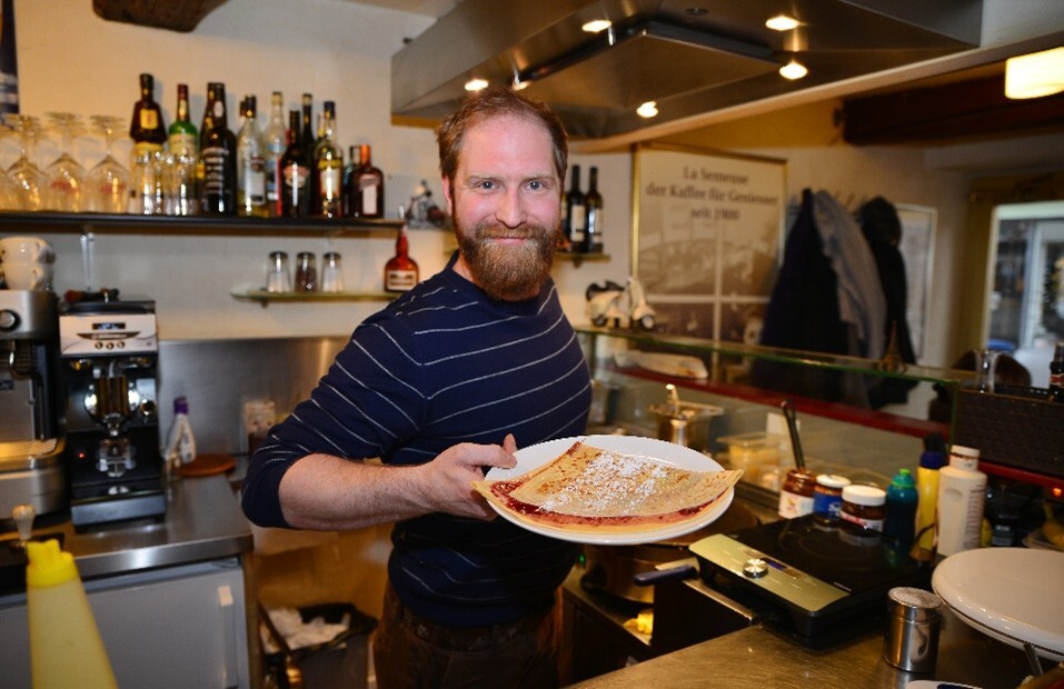Vor 20 Jahren eröffnete Philippe Gacond die Crêperie in der Altstadt.