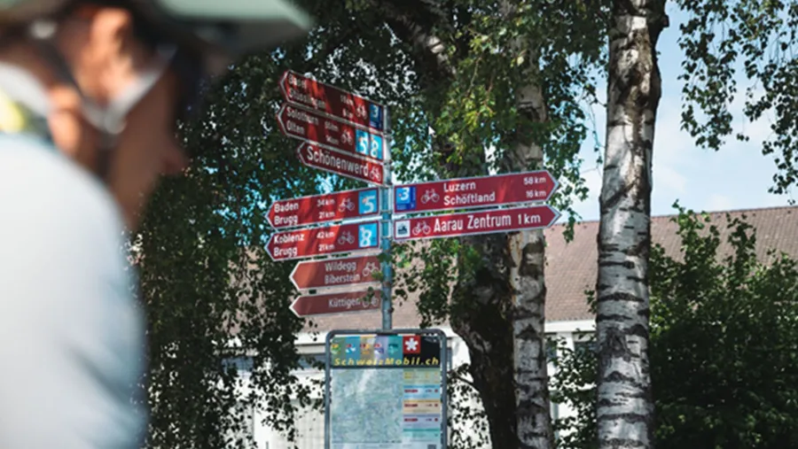 Die vielfältigen Schweiz Mobil Routen geniessen Die vielfältigen Schweiz Mobil Routen geniessen