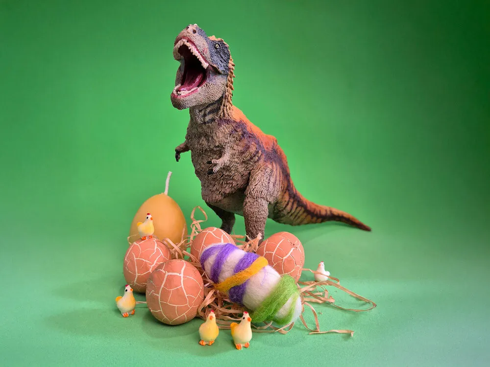 Ostern im Naturama: Vom Ei zum Huhn zum Dino