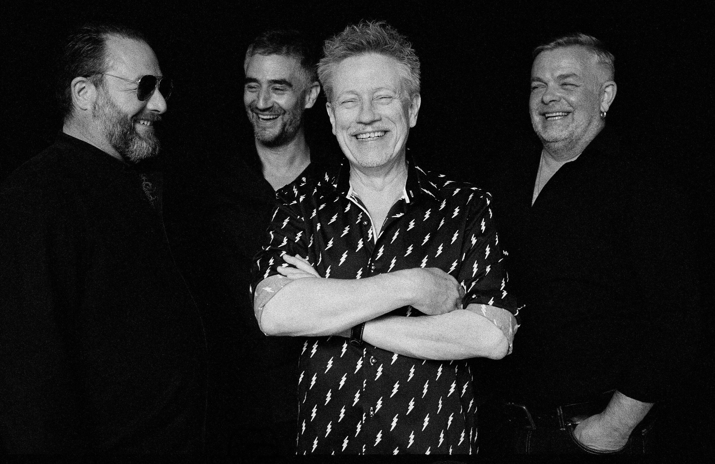 Gross in Japan (CH) | Support: Sofafischer (CH)