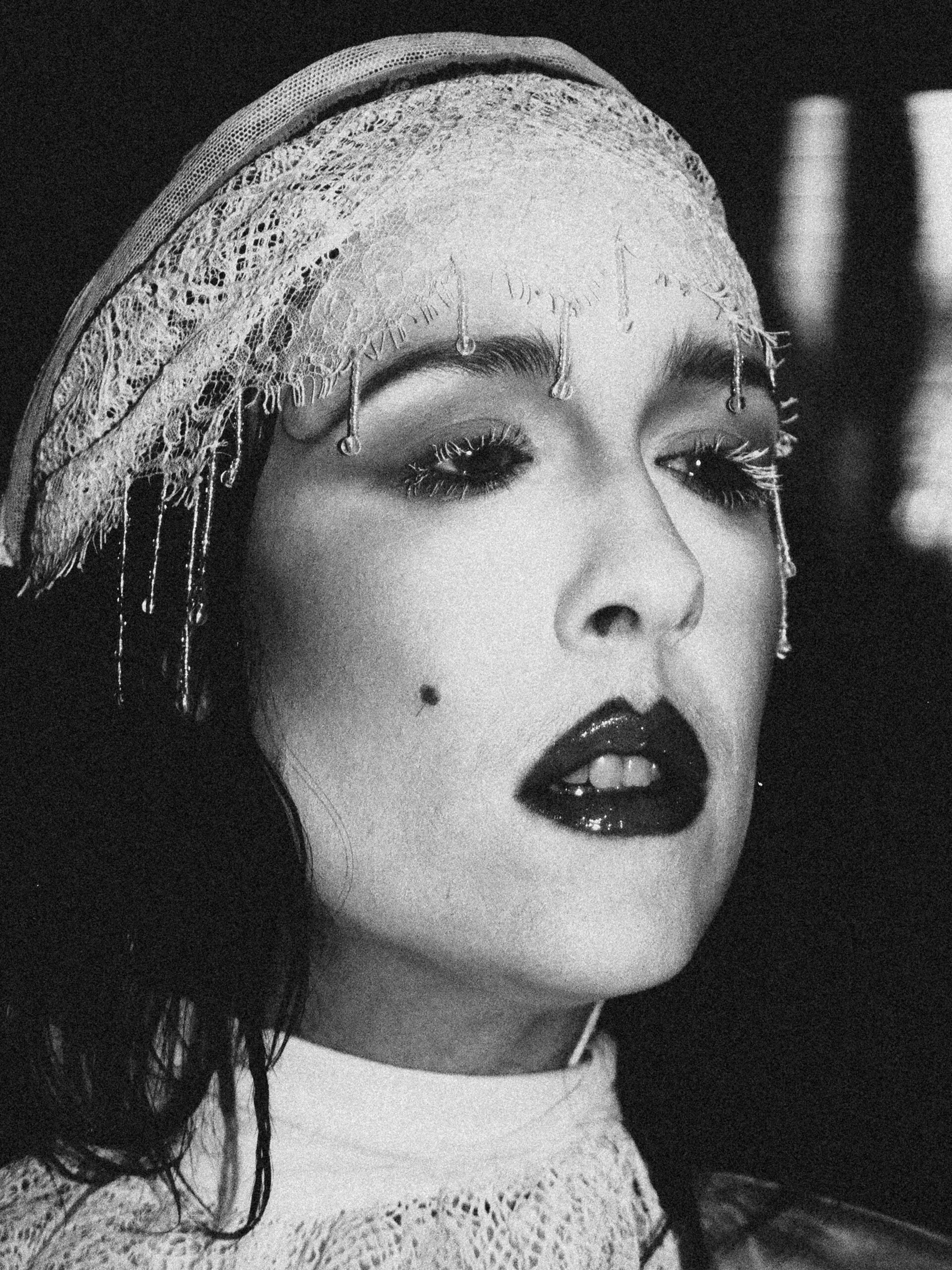 Allie X (CA)