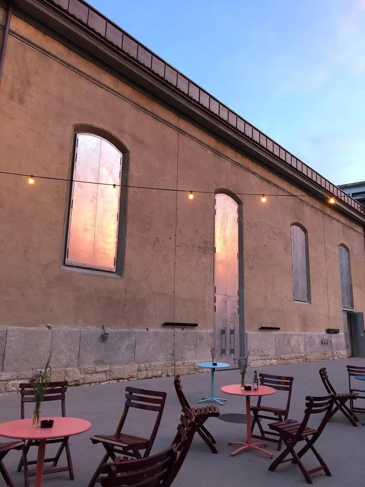 Tafel & Tanz – Gemeinsam essen und tanzen Tafel & Tanz – Gemeinsam essen und tanzen