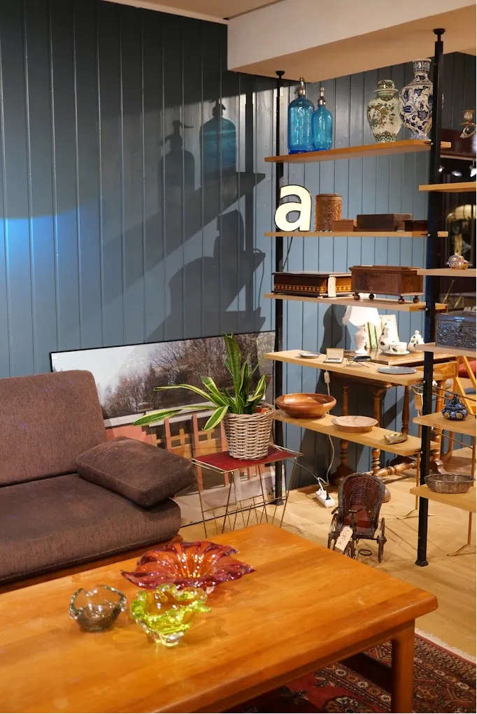 Lädt zum Stöbern ein: Kramer Brocki & Secondhand am Graben in Aarau