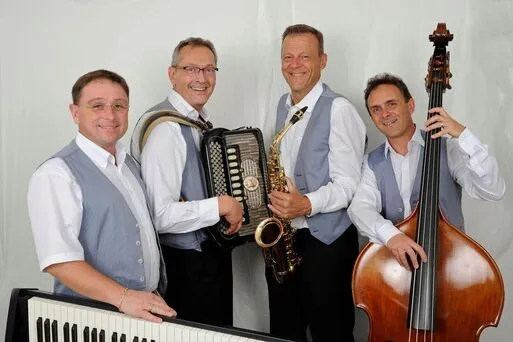 Volksmusik vom Feinsten Volksmusik vom Feinsten