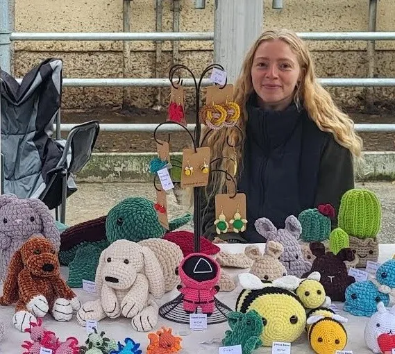 Olivia Strasser freut sich auf ihren ersten Auftritt am Aarauer Warenmarkt.