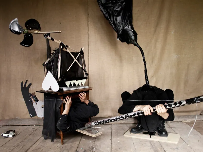 Dialogischer Rundgang durch die Ausstellung.