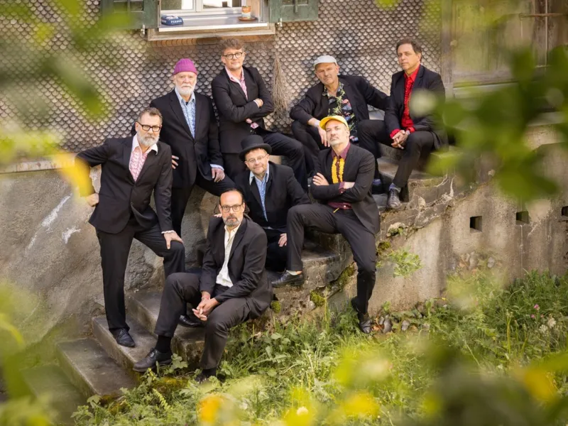 Jolly & the Flytrap (CH)