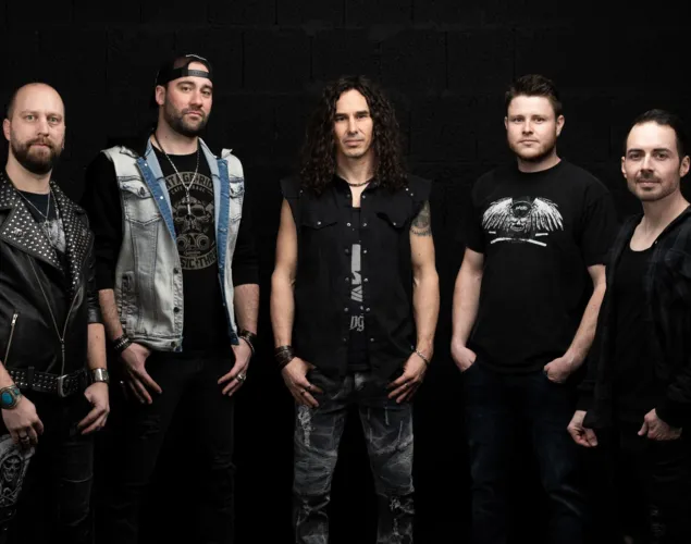 Fire Rose | Crimson Crown | Elcano