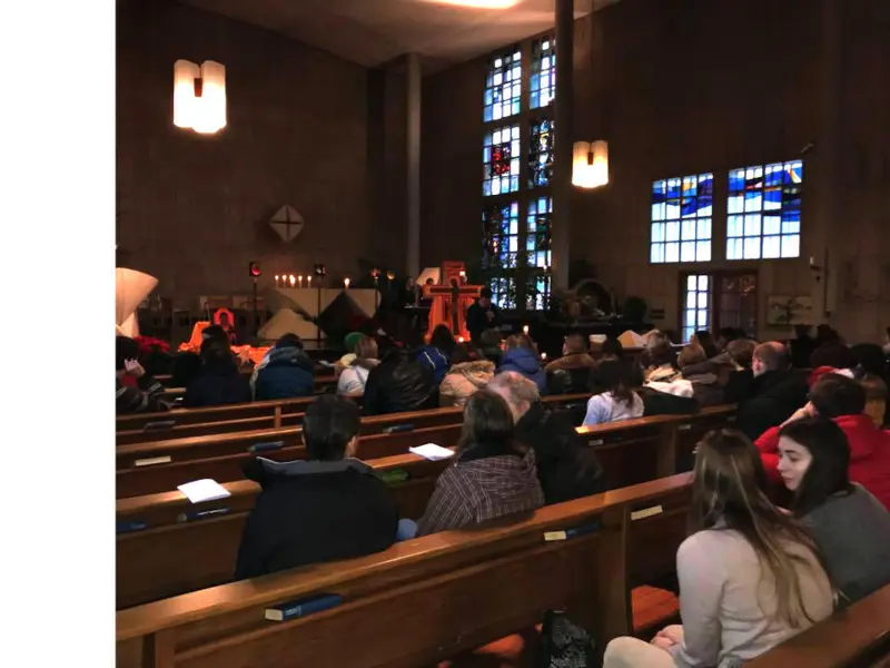 Taizé-Andacht mit Poetry Slam Texten und Chor