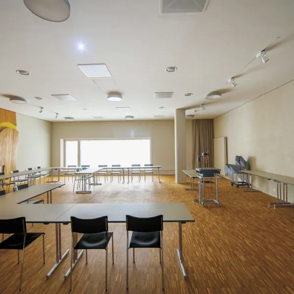 Saal im GZ Telli
