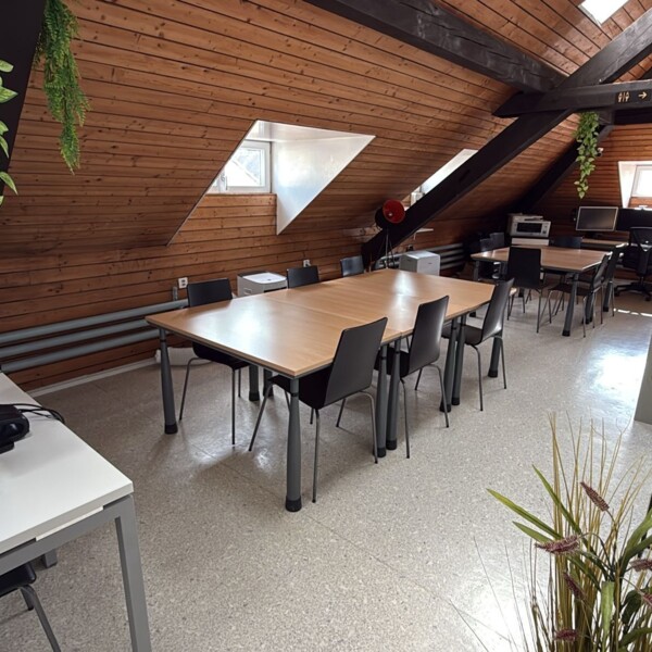 Coworking Space / Seminarraum / Sitzungszimmer
