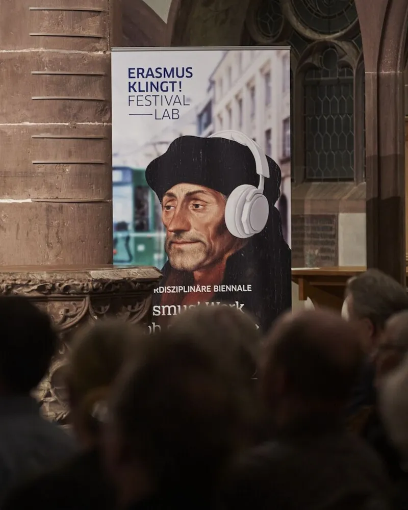 Festival Erasmus klingt. «Nacht der Blockflo?ten: The Noise of Folly»

Peterskirche 

DOROTHEE OBERLINGER Blockflo?te 
MICHAEL OMAN Blockflo?te 
MAURICE STEGER Blockflo?te 

ENSEMBLE EUROWINDS
OLGA WATTS Cembalo
DANIELE CAMINITI Laute
BALAZ MATE Violon...