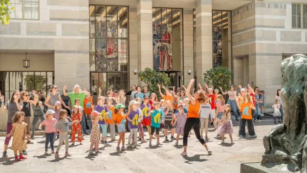 GenerationenTANZ auf dem Messeplatz Basel