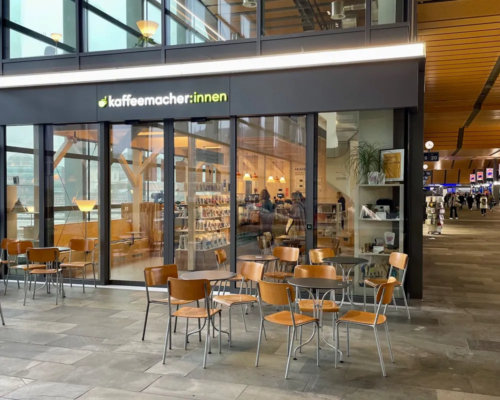 Genussvielfalt an der Bahnhofspassarelle