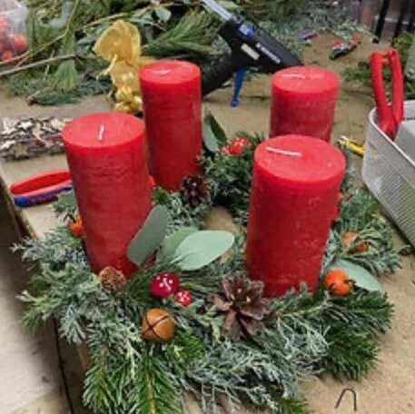 Bei Florana: Workshop – Adventskranz gestalten