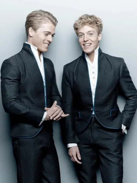 Academy of St Martin in the Fields mit Lucas und Arthur Jussen (Klaviere)