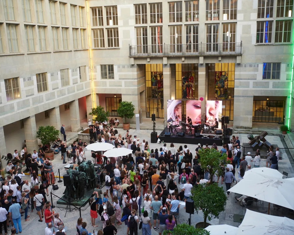 YARD – Live-Musik im Innenhof