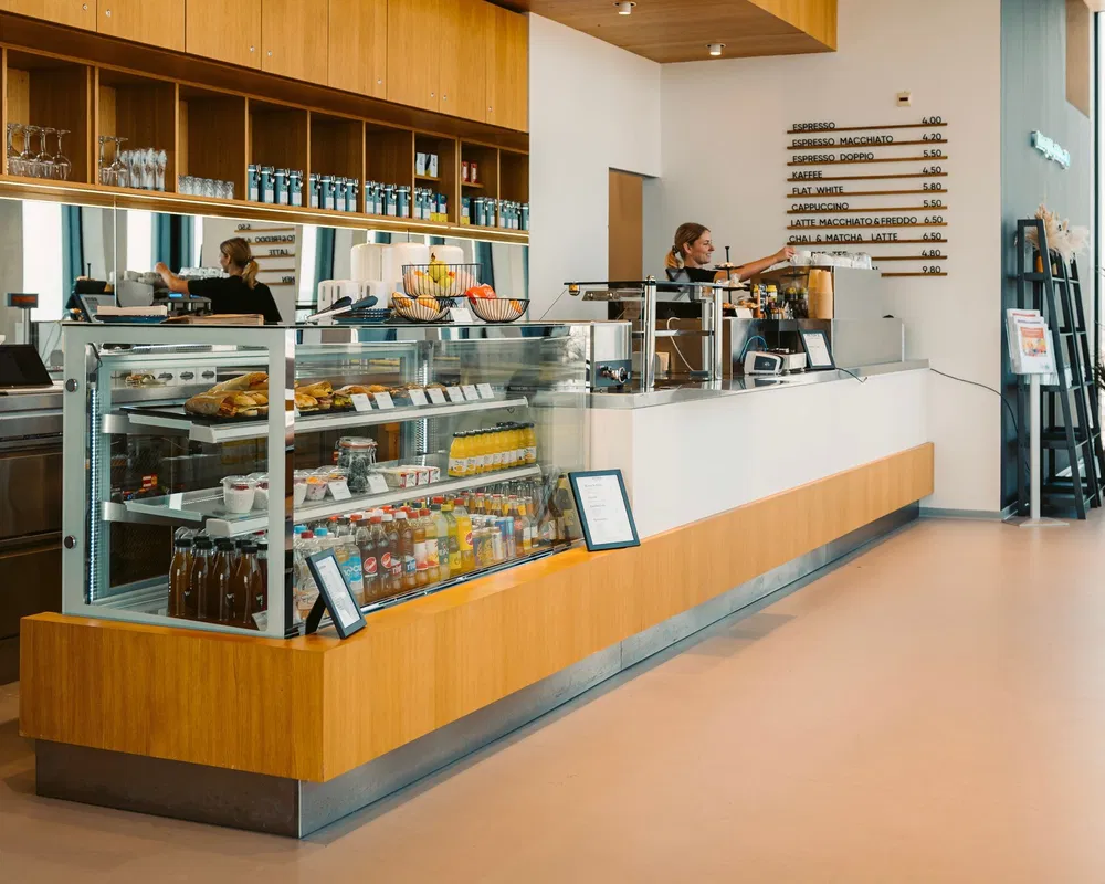 Peter's – Coffee & Kitchen