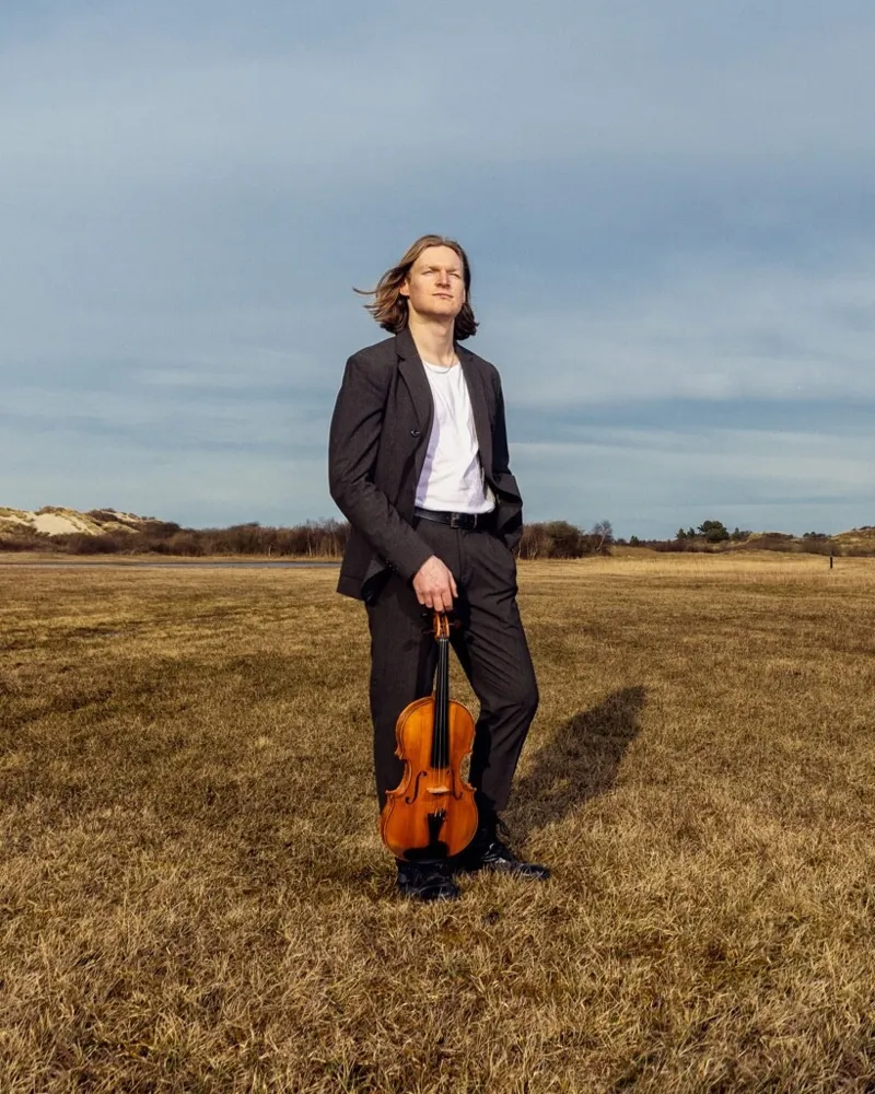 Edgar Francis, Viola