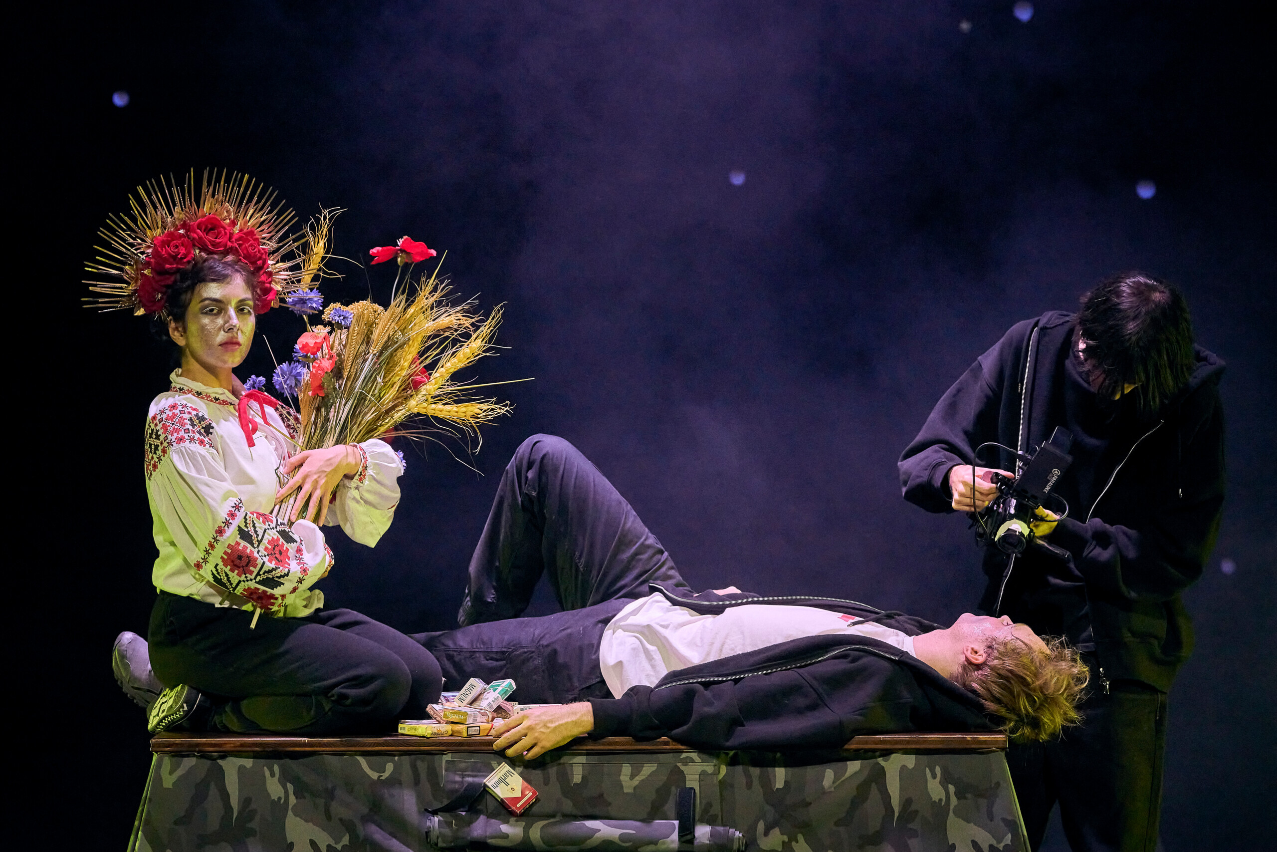 Das Leben ist unaufhaltsam, Schauspiel, Theater Basel, November 2023, Foto Lucia Hunziker