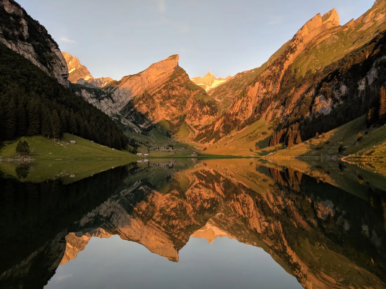 "Seealpsee", Schnappschuss 2025, Kategorie Pflanzen, Landschaften und andere Naturphänomene, Top 10