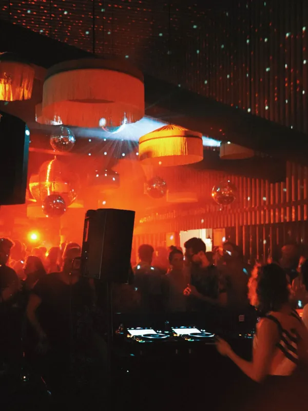 Basso Daydance Series