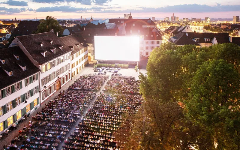 Kein Basler Sommer ohne Abend im Openairkino!