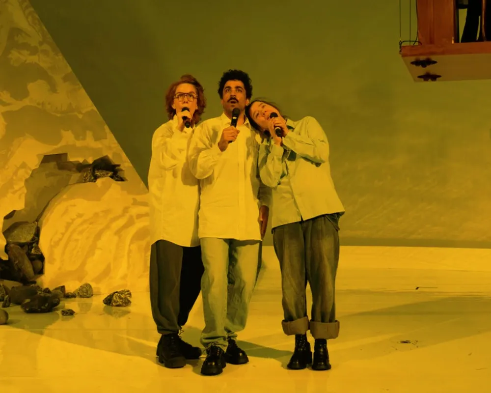 Von Idyllen und Wölfen in Schafspelzen 