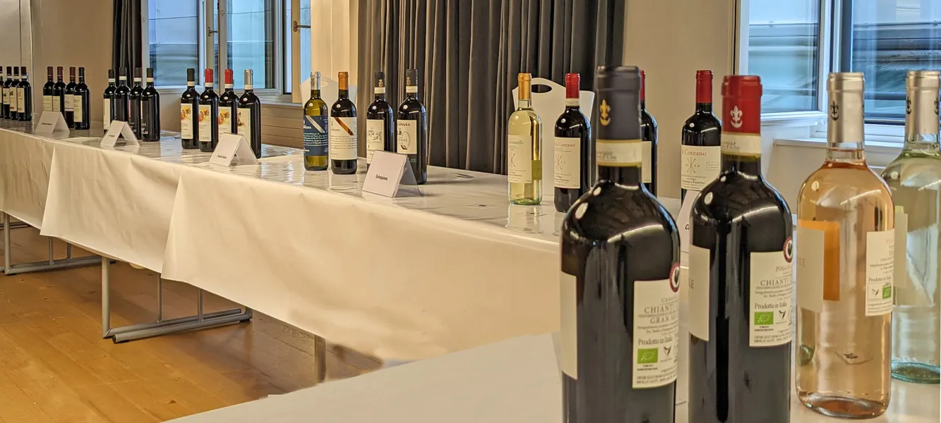 Frühlingsdegustation l'enoteca Liechti Weine im Restaurant Zum Rebhaus