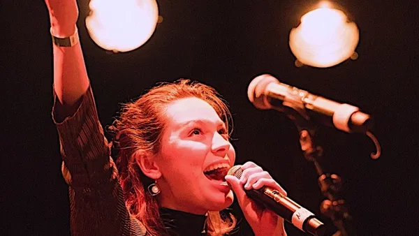 Starke Stimmen – ZONTA Poetry Slam