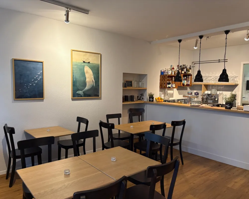 Uncle Tom's Apéro Bar