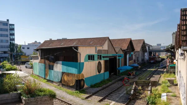 Urban Art Dreispitz Tour