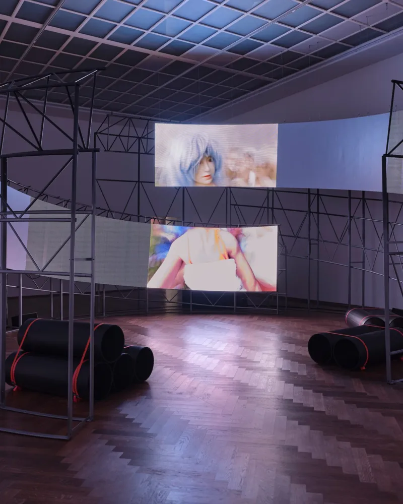 Zwischen Leinwand und Algorithmus