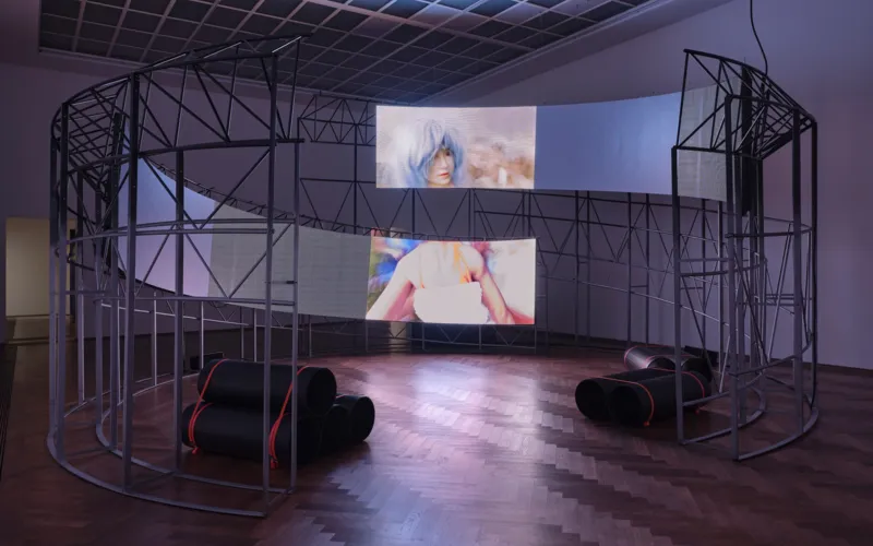 Zwischen Leinwand und Algorithmus