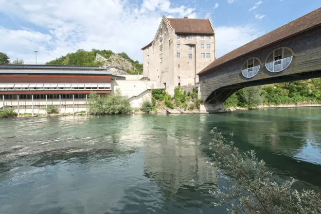 ... mehr als nur Thermalwasser
