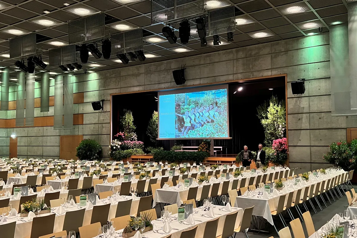 Stadthalle Dietikon Tafelbestuhlung