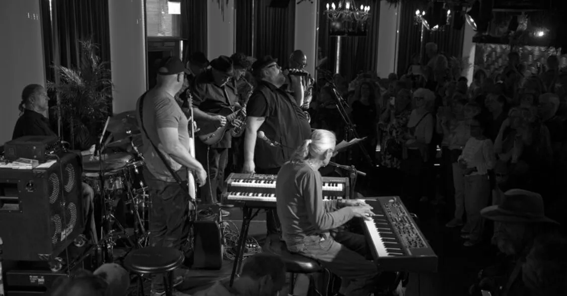 Jam Session: Rotosphere and Guests